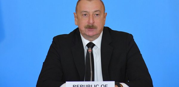 İlham Əliyev Mingəçevirdə “8 Noyabr” Elektrik Stansiyasının açılışında iştirak edir