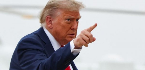 Trampdan CNN və "New York Times"a sərt REAKSİYA