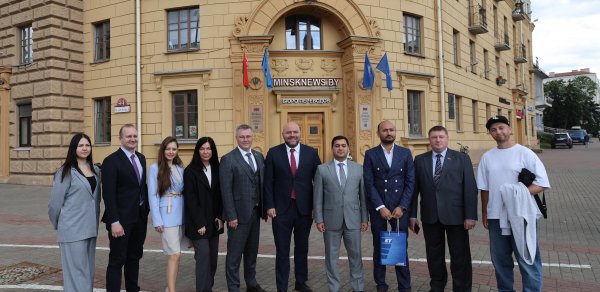 Minskdə mühüm konfrans: Azərbaycan və Belarus jurnalistləri bir araya gəldi  - FOTOLAR