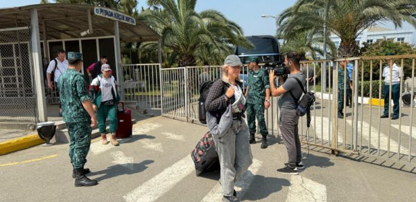 ABŞ, Çin, Avstraliya vətəndaşları İrandan Azərbaycan vasitəsilə təxliyə olunub
