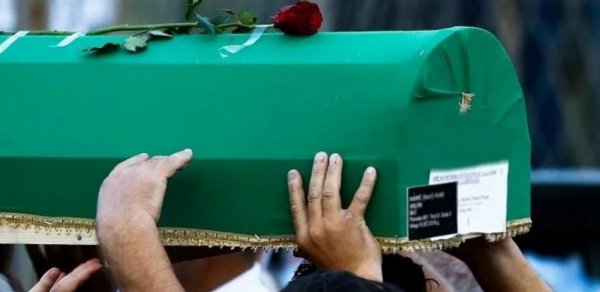 İranda İsraillə münaqişədə ölən hərbi rəhbərlərin dəfn mərasimi başlayıb