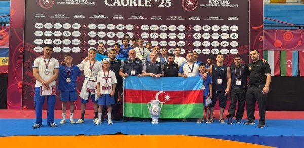 Güləşçilərimiz İtaliyada Avropa çempionu oldu