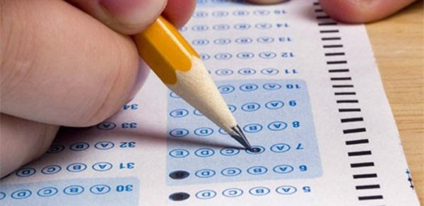 Azərbaycan dili fənni üzrə test imtahanı keçirilib