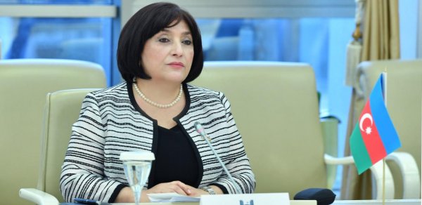 Spiker Özbəkistana getdi