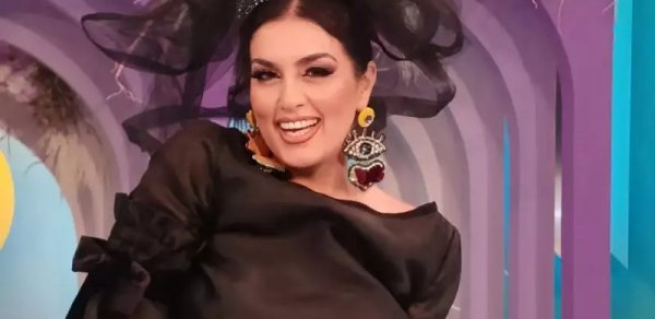 “Taksi sürücüsünün ixtiyarı yoxdur istədiyi mahnıya qulaq assın” - Əməkdara rtist