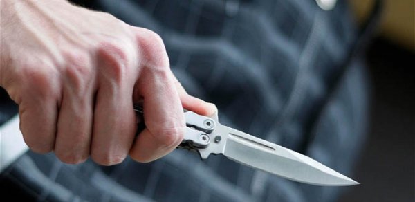 Xaçmazda yeniyetmə anasını öldürməkdə şübhəli bilinir