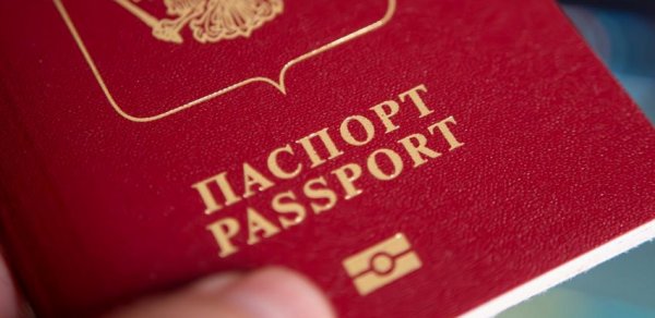 Litva və Latviya rusların beşillik pasportlarını tanımağı dayandırır