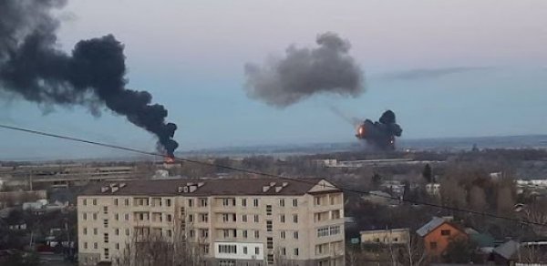Rusiya Odessada çoxmərtəbəli yaşayış binasına zərbə endirib, yaralılar var