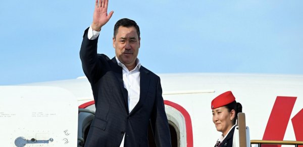 Qırğızıstan Prezidenti Azərbaycana səfərə yola düşüb