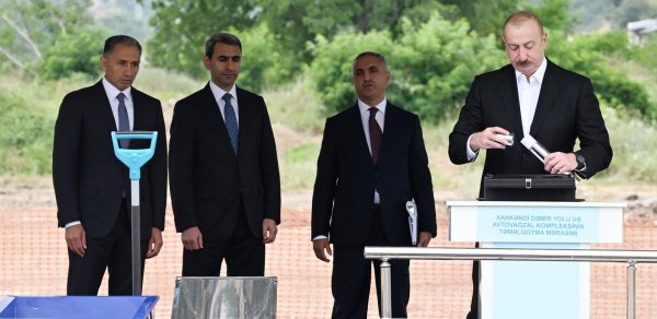 Xankəndi Dəmir Yolu və Avtovağzal Kompleksinin təməli qoyulub