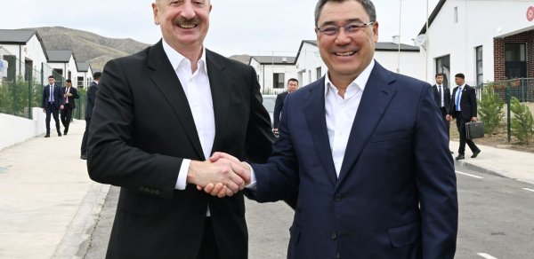 "Prezidentiniz İlham Əliyevi qoruyun" - Caparov Ağdam sakinlərinə - VİDEO