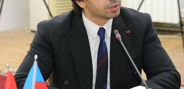 Gəlin, qucaqlaşaq!