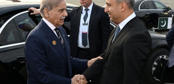 Pakistanın Baş naziri Məhəmməd Şahbaz Şərifin Azərbaycana səfəri başa çatıb