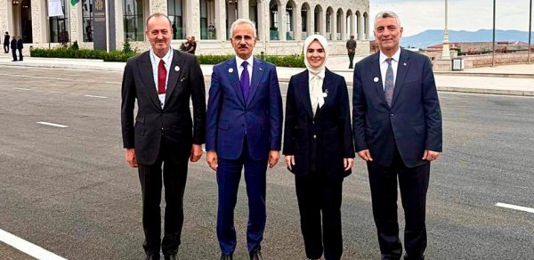 Türkiyəli nazir Xankəndidən paylaşım edib