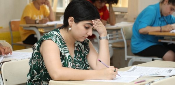 Bu gün 41 mindən çox abituriyent qəbul imtahanı verəcək
