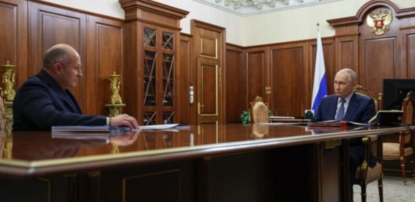 Putin münasibətləri düzəltmək üçün Bakıya nümayəndə heyəti göndərir