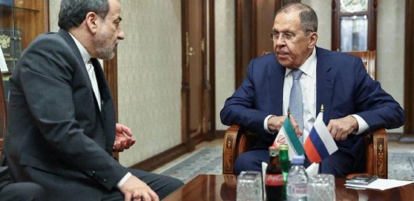 Lavrov Braziliyada Araqçi ilə görüşüb, İrana zərbələri pisləyib
