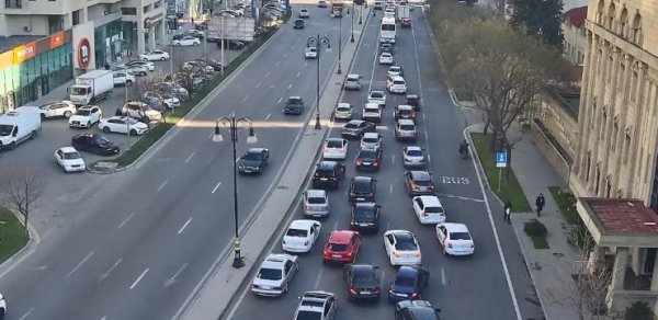 Bakıda bu yollarda sıxlıq var - SİYAHI