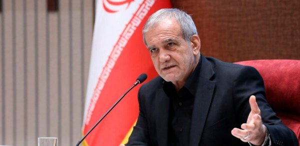 İran Prezidenti əyalət başçılarının səlahiyyətlərinin artırılmasını istəyir