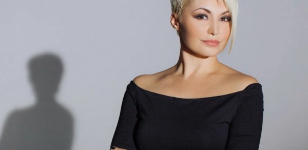 Rusiyalı məşhur müğənni Burak Özçivit ilə - FOTO