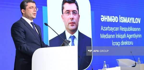 Əhməd İsmayılov: Medianın peşəkarlığının artırılması informasiya siyasətinin prioritetlərindəndir