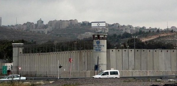İsrail həbsxanalarında saxlanılan fələstinlilərin sayı açıqlandı