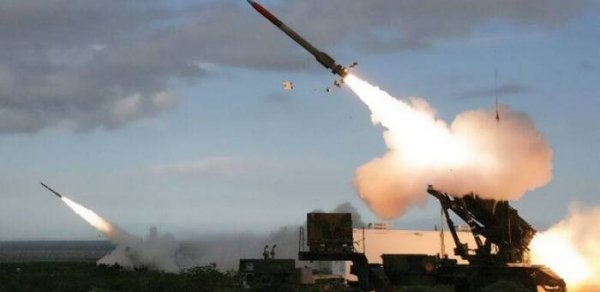 İsrail aviasiyası Livanın şimalını bombalayıb