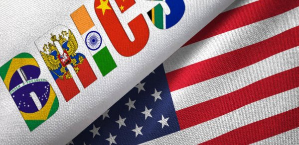 ABŞ BRICS üzvlərinə 10 faizlik idxal rüsumu tətbiq edəcək