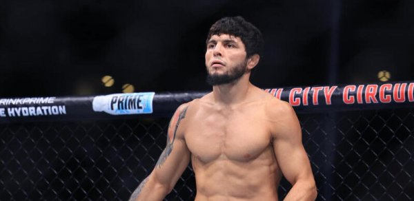 Tofiq Musayev yenə UFC-də döyüşəcək - tarix açıqlandı