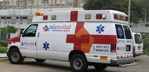 Peruda avtobus aşıb, ölənlər və yaralananlar var