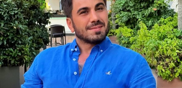 Ceyhun Qala: "Artıq mahnılarımı hədiyyə etmirəm"