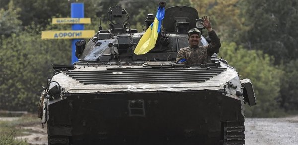 Ukrayna parlamenti hərbi xərclərin artırılmasına dəstək verib