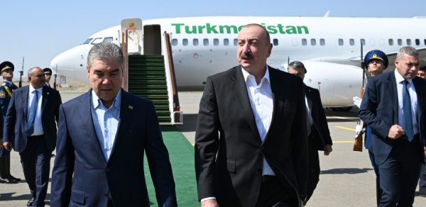 Qurbanqulu Berdiməhəmmədov Füzuliyə getdi - FOTOLAR