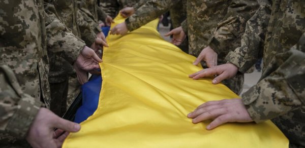 Kiyev Rusiyanın həlak olmuş Ukrayna hərbçilərinin meyitlərini təhvil verdiyini təsdiqləyib