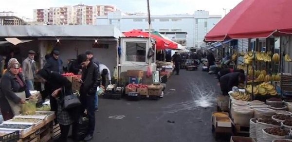 “Vosmoy bazarı”nın adı dəyişdirildi