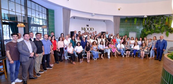 BŞTİ rəhbəri Millli Mətbuat Günü münasibətilə media nümayəndələri ilə görüşüb
