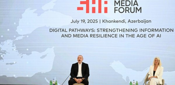 Prezident: Azərbaycan “yaşıl enerji”ni inkişaf etdirən ölkədir