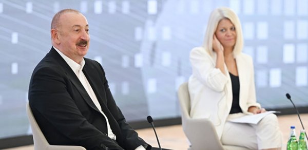Prezident Qlobal Media Forumundan paylaşım etdi - VİDEO