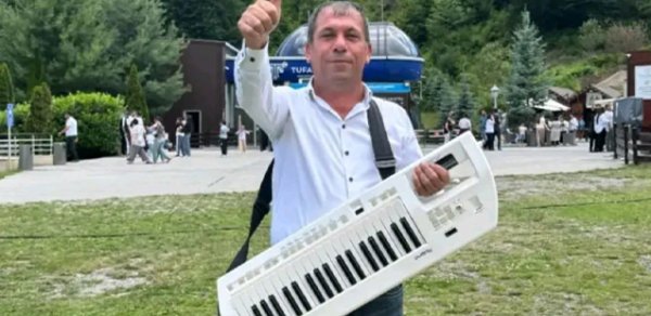 Musiqiçini maşın vurub öldürdü - Foto