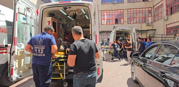 Türkiyədə mədəndə çökmə: 5 işçi xəstəxanalıq oldu