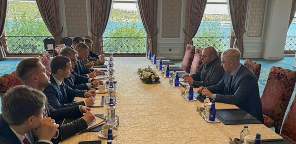 Rüstəm Umerov: Ukrayna atəşkəsə və liderlərin görüşünə hazırdır