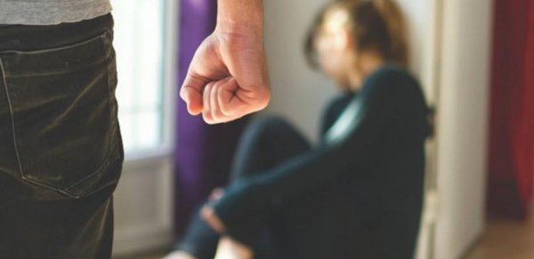 İtaliyadan tarixi addım: Qadınları öldürənlər ömürlük həbs ediləcək