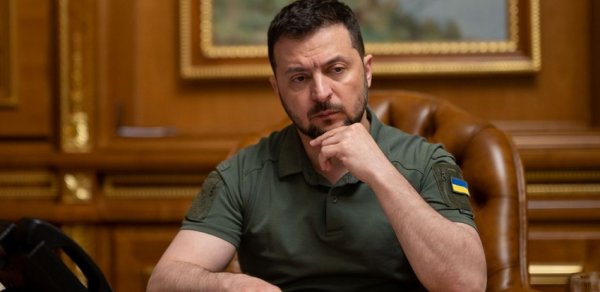 Zelenski: Rusiyanın regionlarımıza hücumlarını cavabsız qoymayacağıq