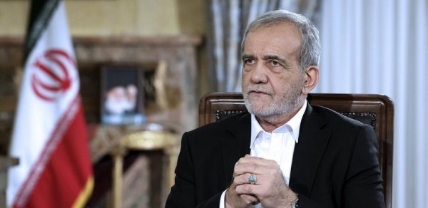 Pezeşkian: İran Azərbaycan və digər qonşu ölkələrlə əlaqələri gücləndirəcək