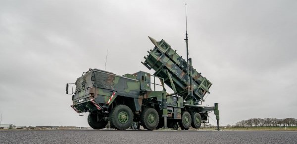 Almaniya Ukraynaya üç Patriot sistemi təhvil verib
