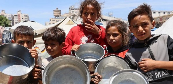 İsrail Qəzzaya humanitar yardımın hava yolu ilə çatdırılmasını bərpa edəcək