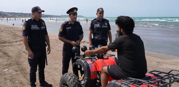 Polis çimərliklərdə profilaktik tədbirləri davam etdirir - VİDEO