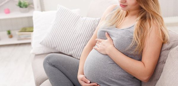 Abşeronda 16 yaşlı qız uşaq dünyaya gətirdi- Oğlan həbs edildi  