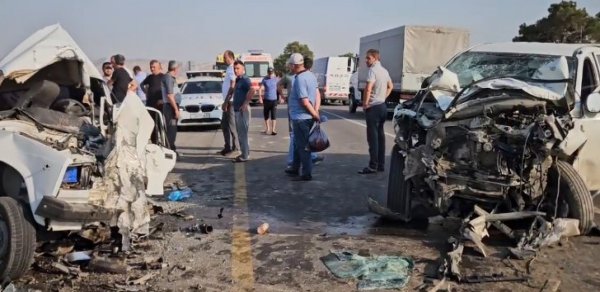 Şəkidə iki avtomobil toqquşub, 1 nəfər ölüb, 3 nəfər yaralanıb