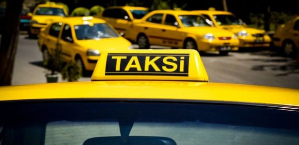 Rusiyanın bu şəhərində miqrantlara taksi sürücüsü kimi işləmək qadağan edildi